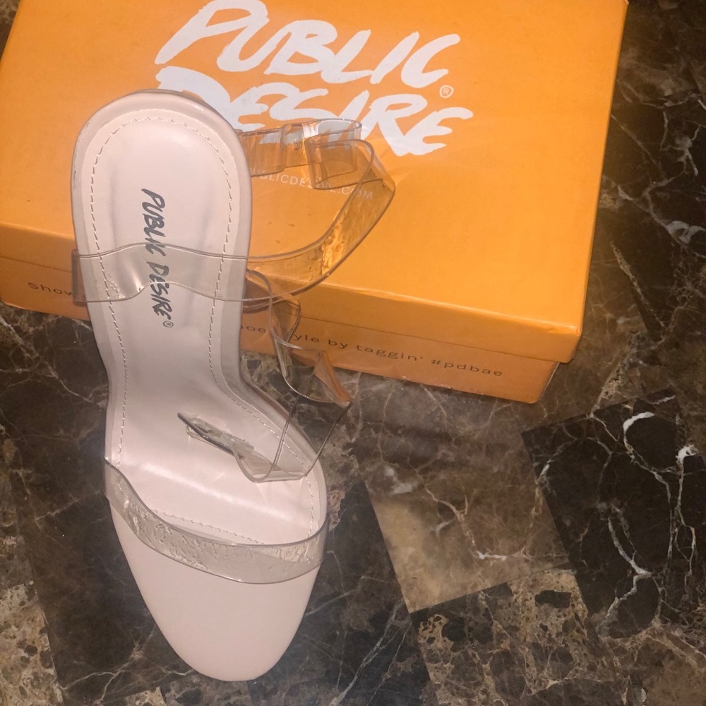 Clear chunky ankle style heel - Picture 2 of 3